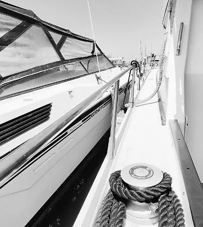 Botel Panaby - House Boat Palermo